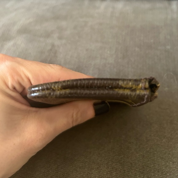 LOUIS VUITTON Limited Edition Bellhop Groom Illustre Key Pouch Cles Charm RARE - Picture 6 of 7